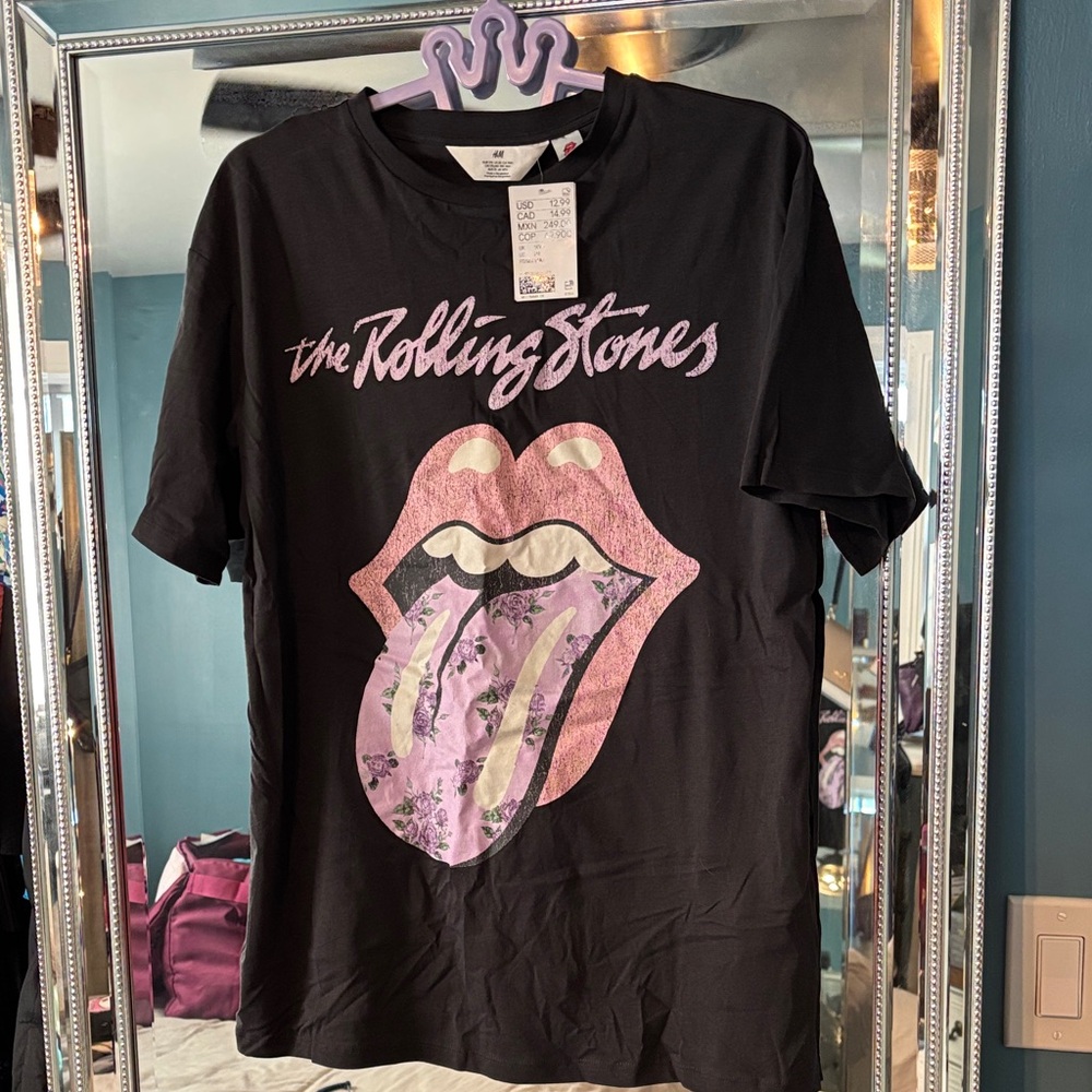 H&M Black Rolling Stones Tee with Pink Graphic